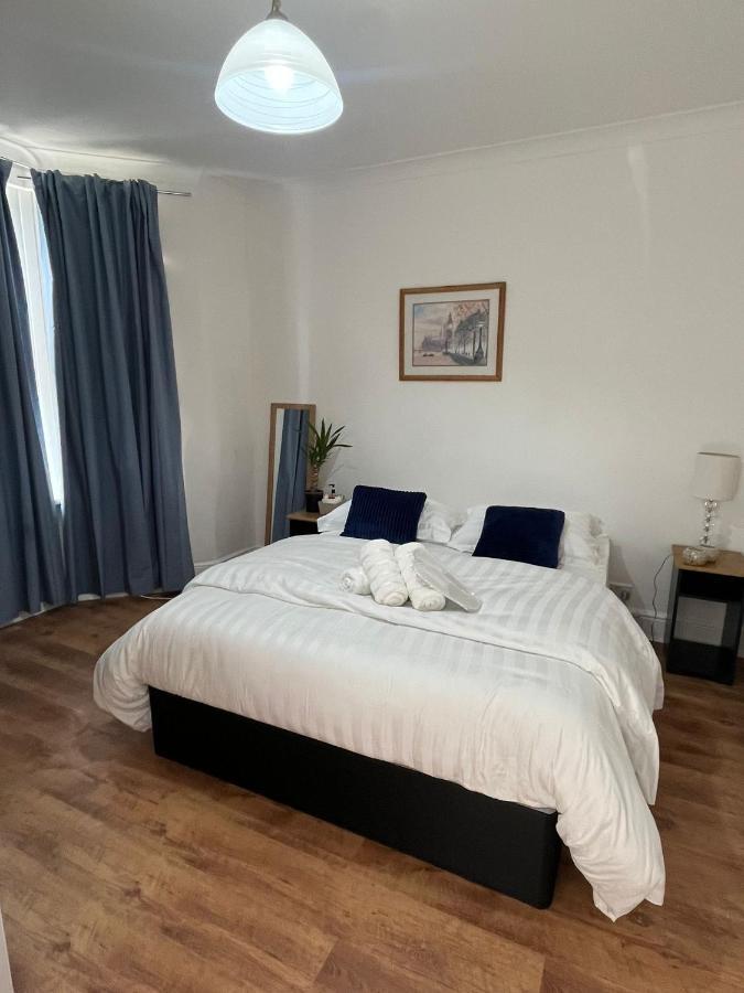 Park View Homestay Barking  Exterior photo
